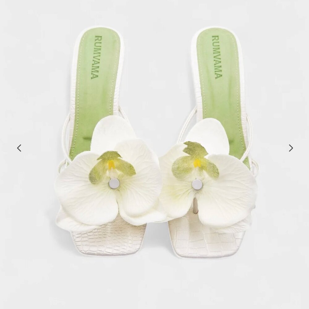 NEW IN BOX Rumvama “Pearl Orchid” Heels – Bridal / Occasion – Size 6